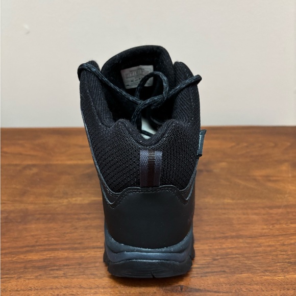 New “The North Face” Storm Strike ll Non Slip Winter Boots - Picture 5 of 6